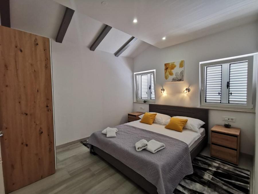 New Nikolina 4 Star Appartement *